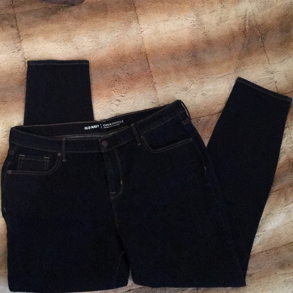 Old Navy Curvy/Profile Mid Rise Jeans
